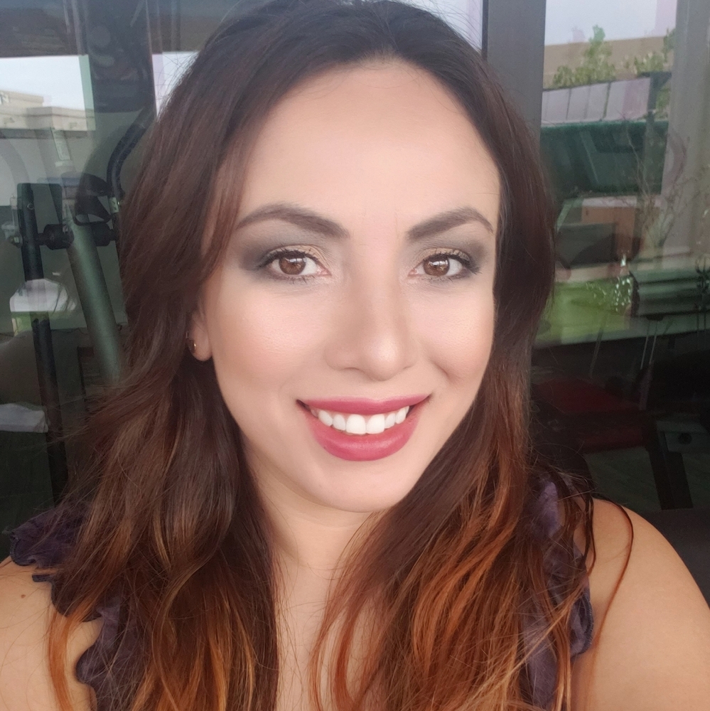 Meet Your Posher, Angelica